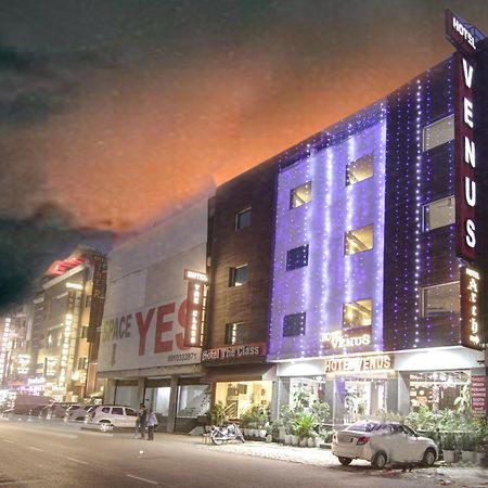 Hotel Venus Plaza New Delhi Extérieur photo