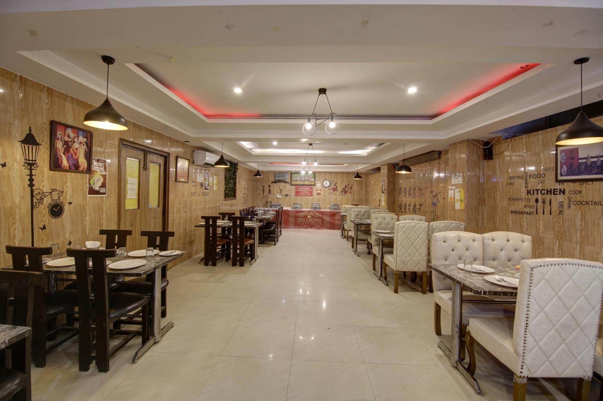 Hotel Venus Plaza New Delhi Extérieur photo