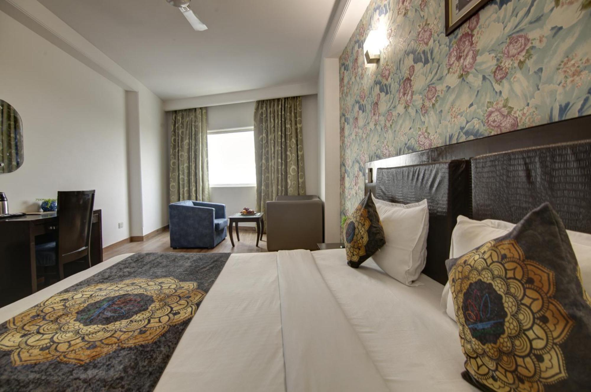 Hotel Venus Plaza New Delhi Extérieur photo