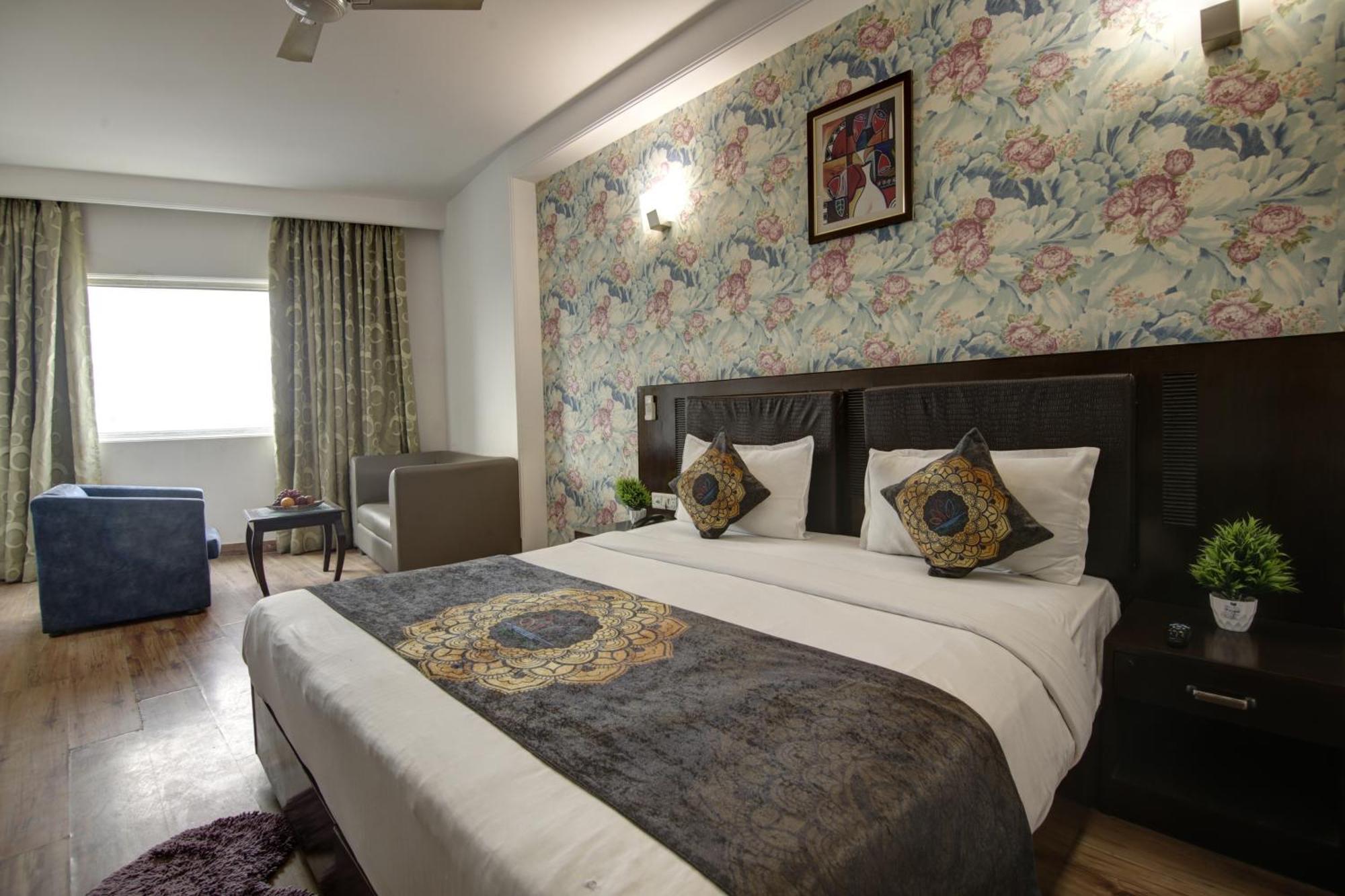 Hotel Venus Plaza New Delhi Extérieur photo