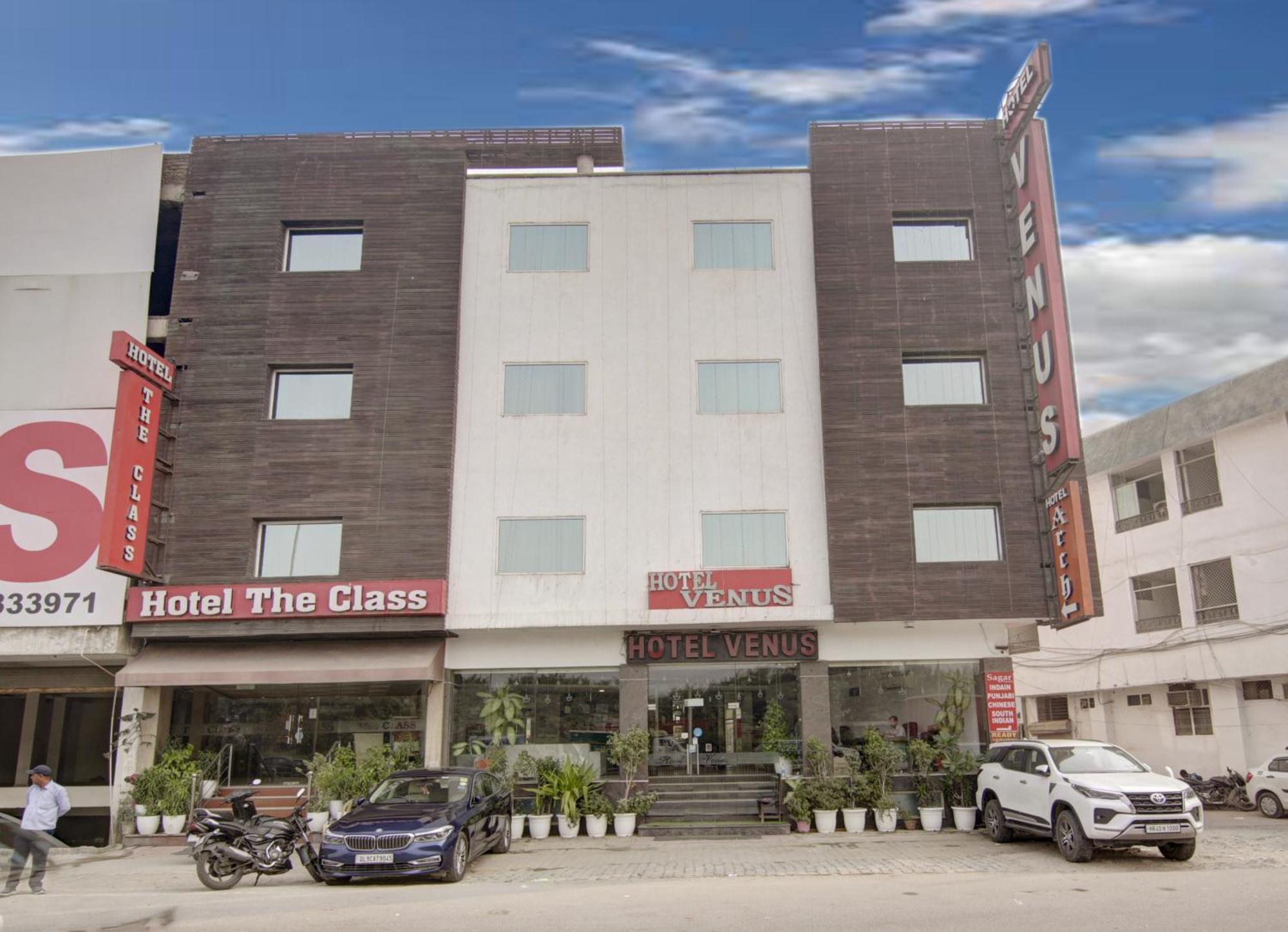 Hotel Venus Plaza New Delhi Extérieur photo